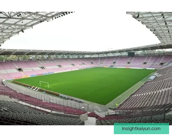 瑞士日内瓦球场近期承办多场重要赛事表现稳定，吸引热议与关注