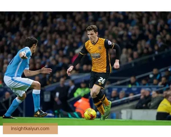 维拉边路进攻特点：传中频繁、速度压制与套上配合持续提升持续提升